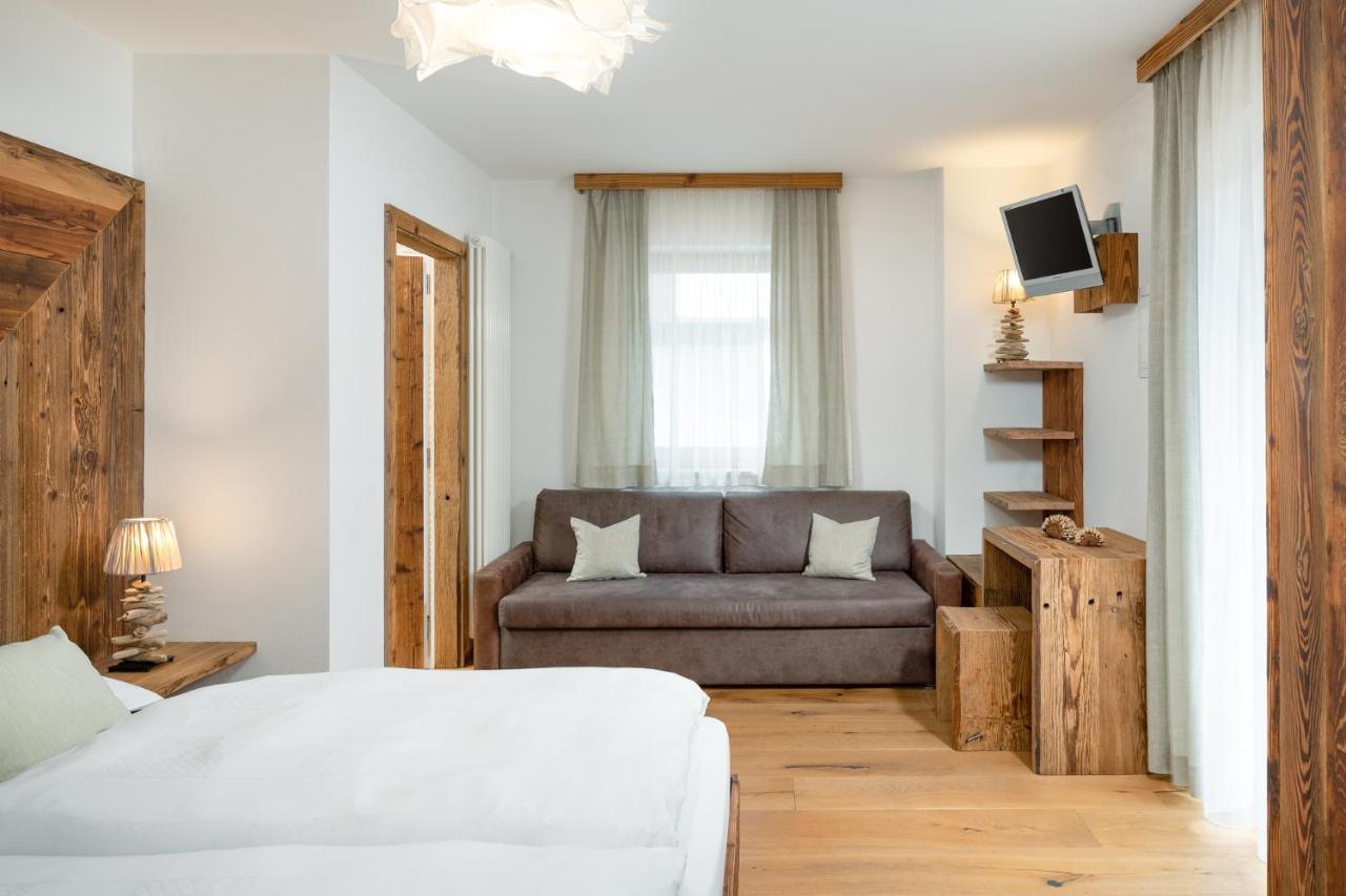 Hotel Pareda Канацеи Экстерьер фото