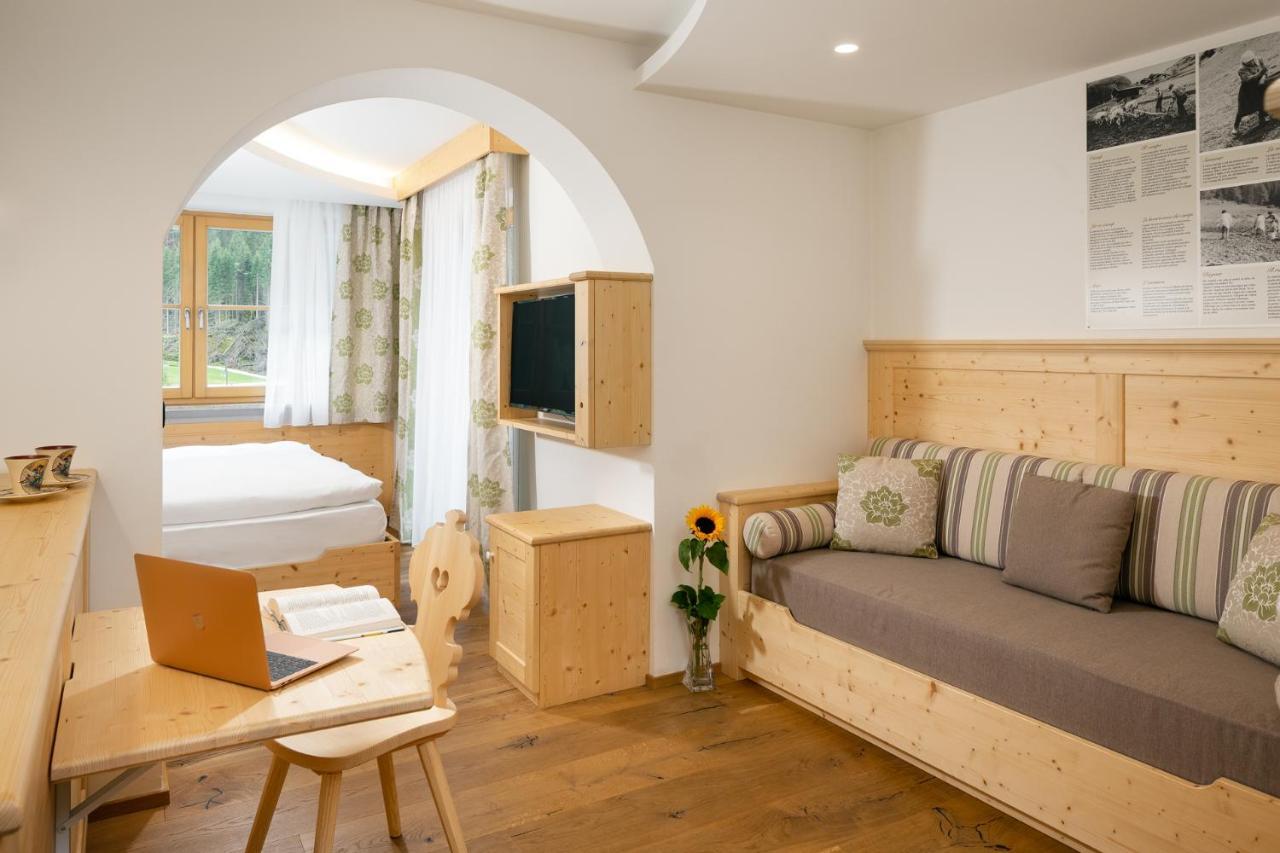 Hotel Pareda Канацеи Экстерьер фото