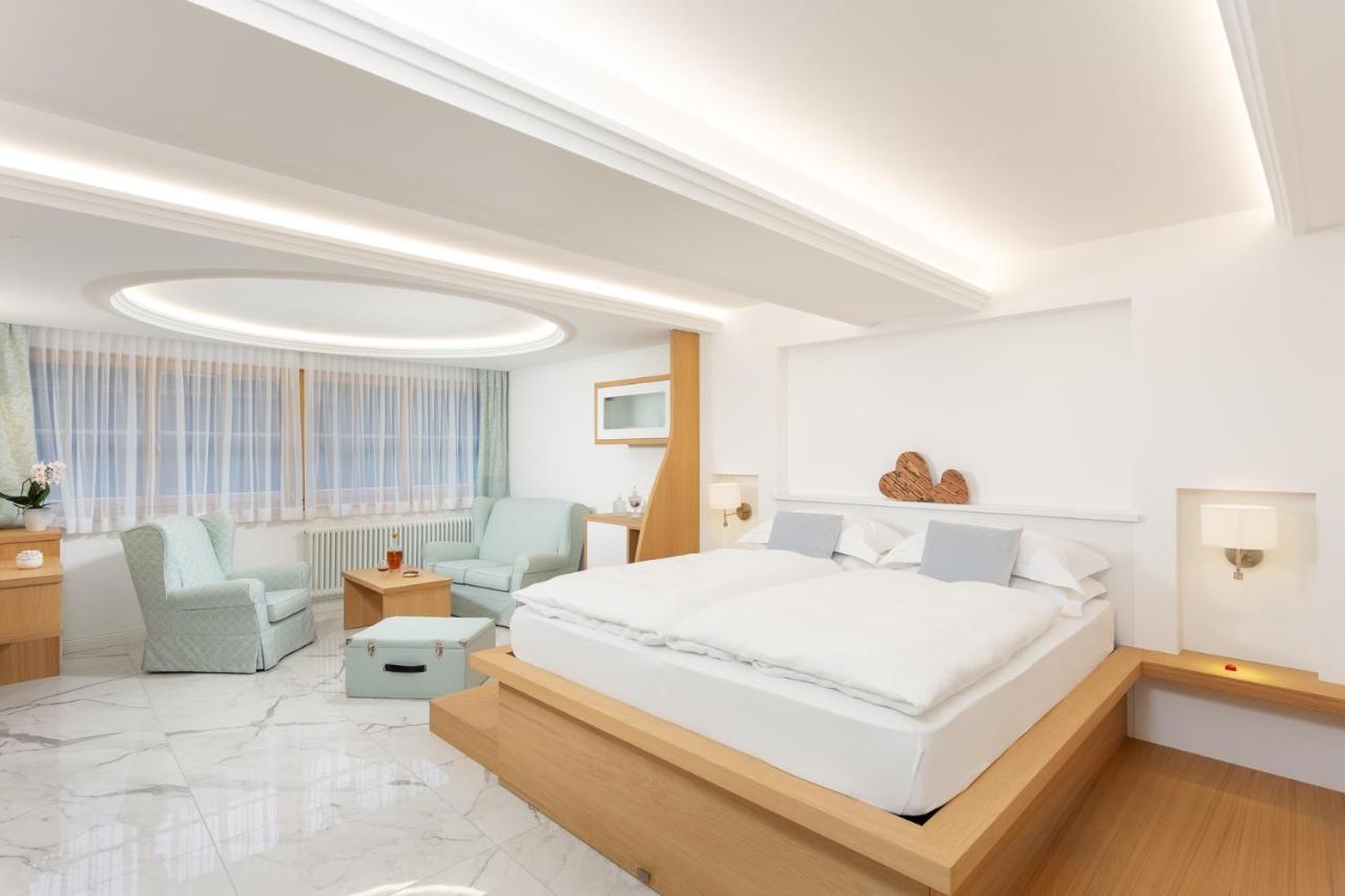 Hotel Pareda Канацеи Экстерьер фото