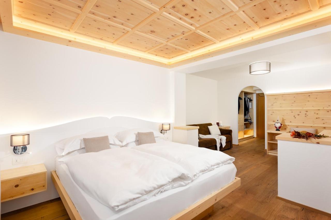 Hotel Pareda Канацеи Экстерьер фото