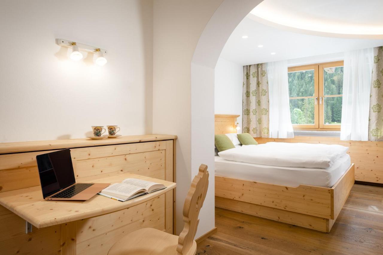 Hotel Pareda Канацеи Экстерьер фото
